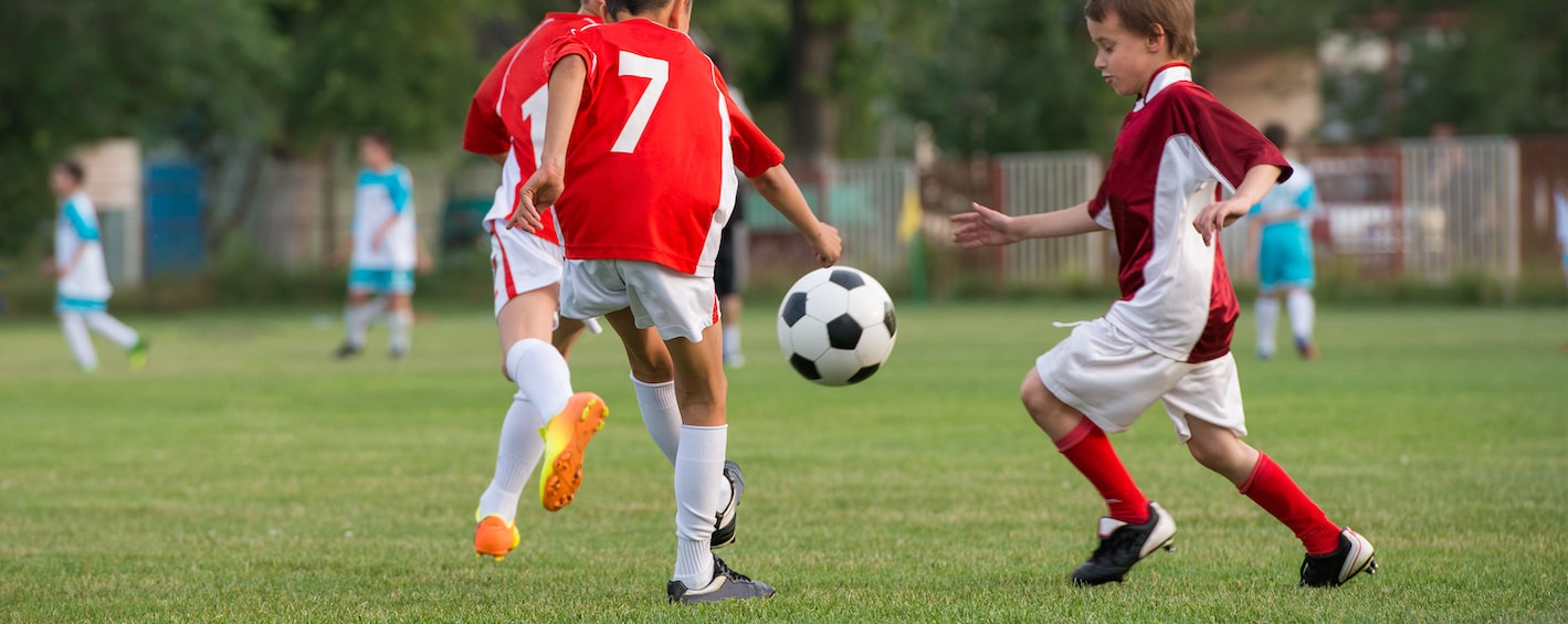 Players must be aware of their team mates to exploit overloads and move the ball quickly