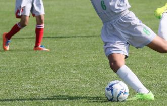 Get midfielders creating a variety of chances