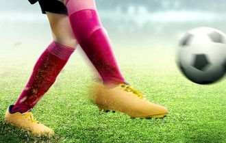 Chipping the goalkeeper