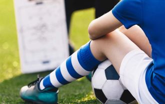 Attack and counter attacking on transition of the ball