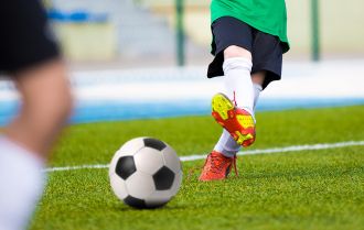 Players pass to switch play