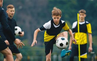 Get the ball into attack in three passes