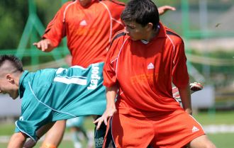 Players must try to score in the back to back goals