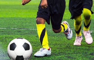 Running through after beating offside trap