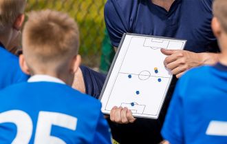 Tactics for moving to 9v9