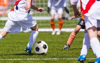 Scoring 2v1 in the final third