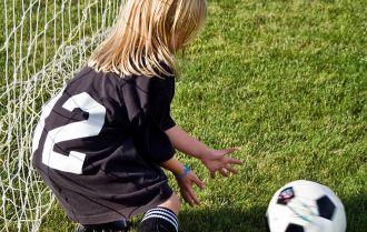 Develop players passing and receiving skills 